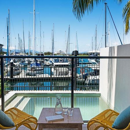 Hotel Peppers Blue On Blue Nelly Bay Esterno foto