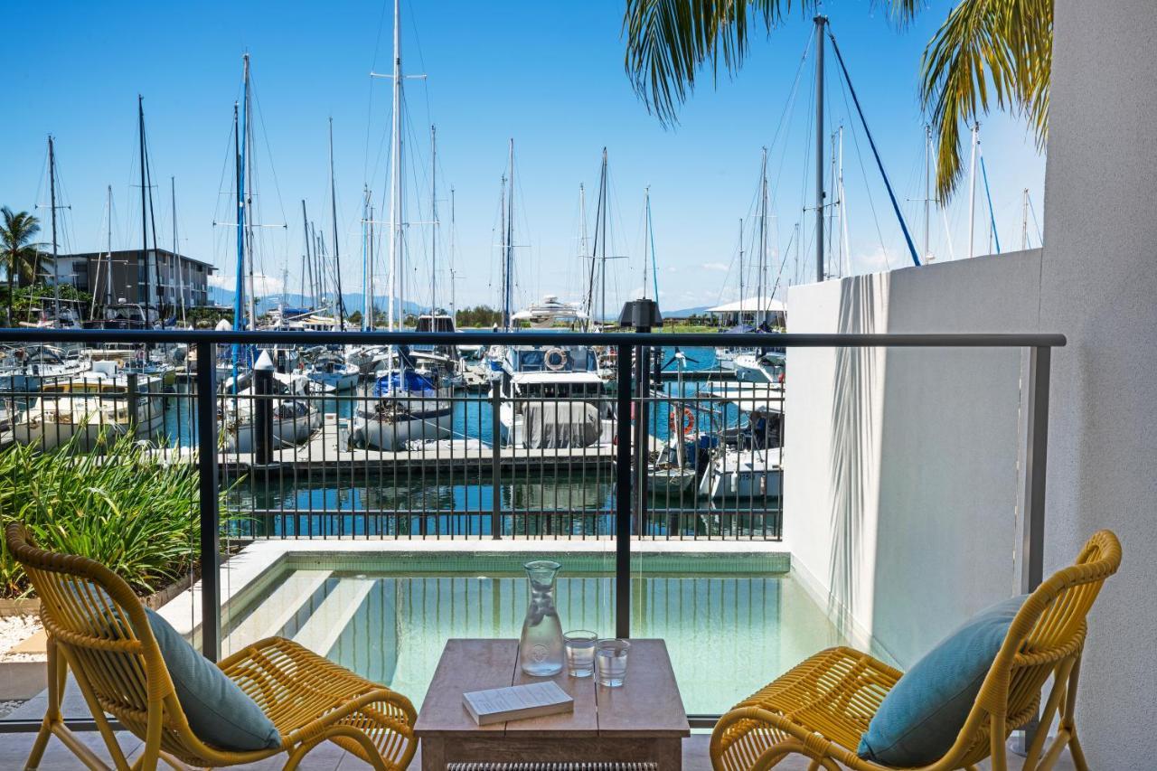 Hotel Peppers Blue On Blue Nelly Bay Esterno foto